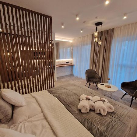 Brossa Apartments, 24H Self Check In, Klima, Aircond Wroclaw Bagian luar foto
